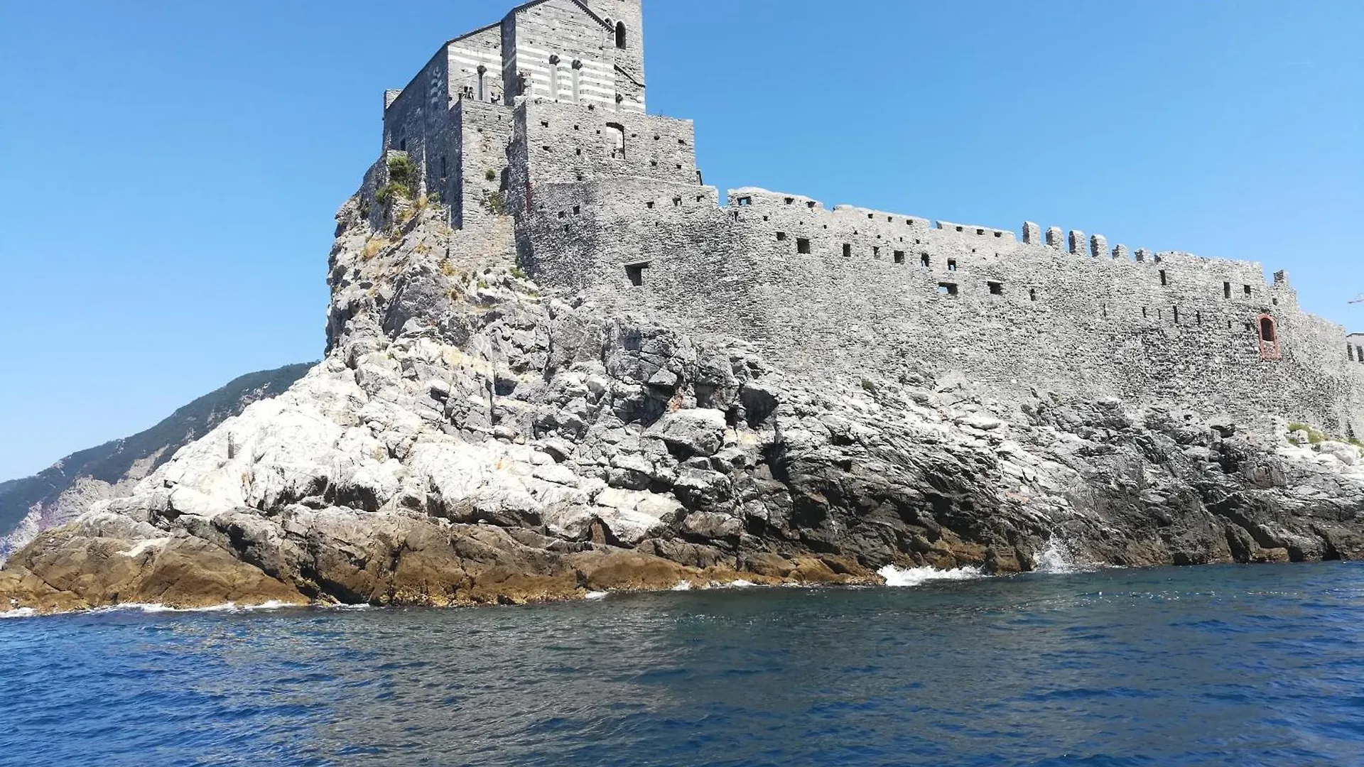 Affittacamere In Piazzetta da Vasco Lerici 0*,  Italia